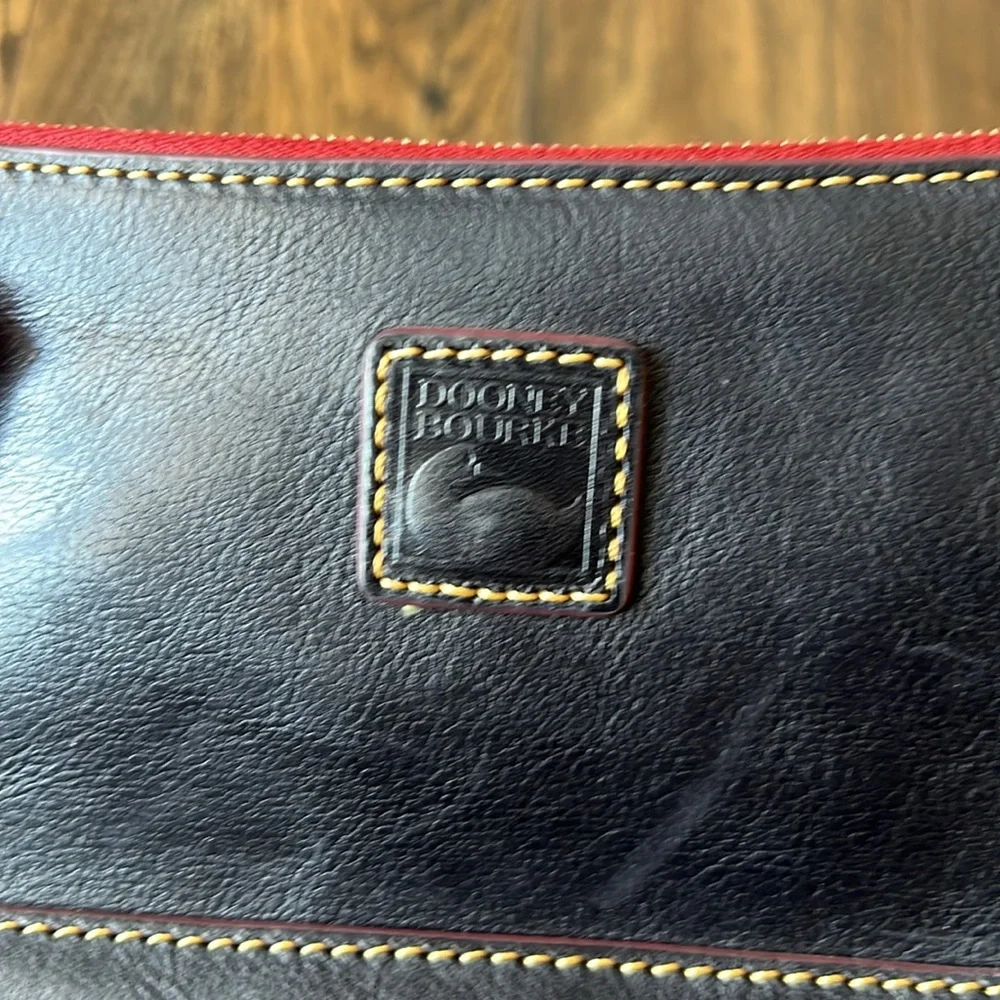 Dooney & Bourke Wristlet - Picture 3 of 5